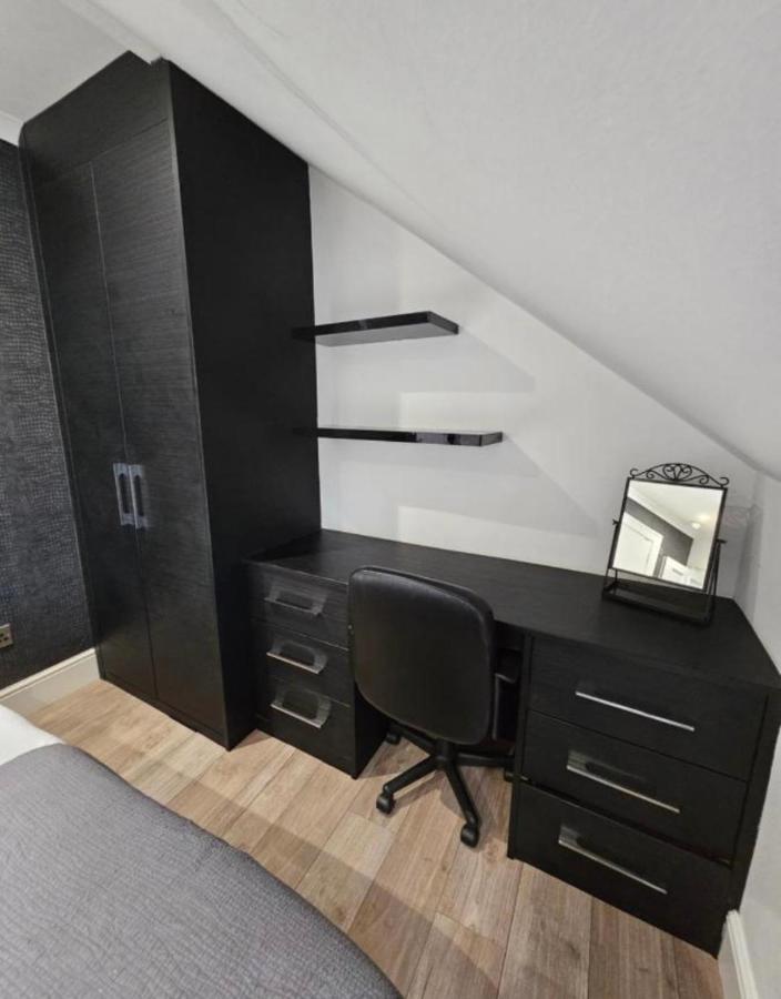 Luxury Double Room With Private Bathroom Εδιμβούργο Εξωτερικό φωτογραφία